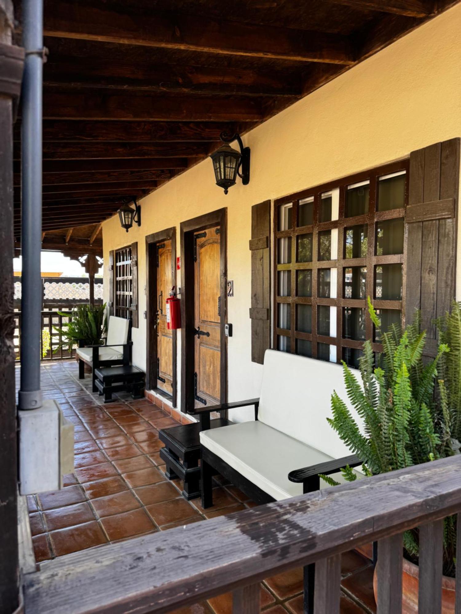 Estancita Elena Hotel Valle de Guadalupe Exterior foto